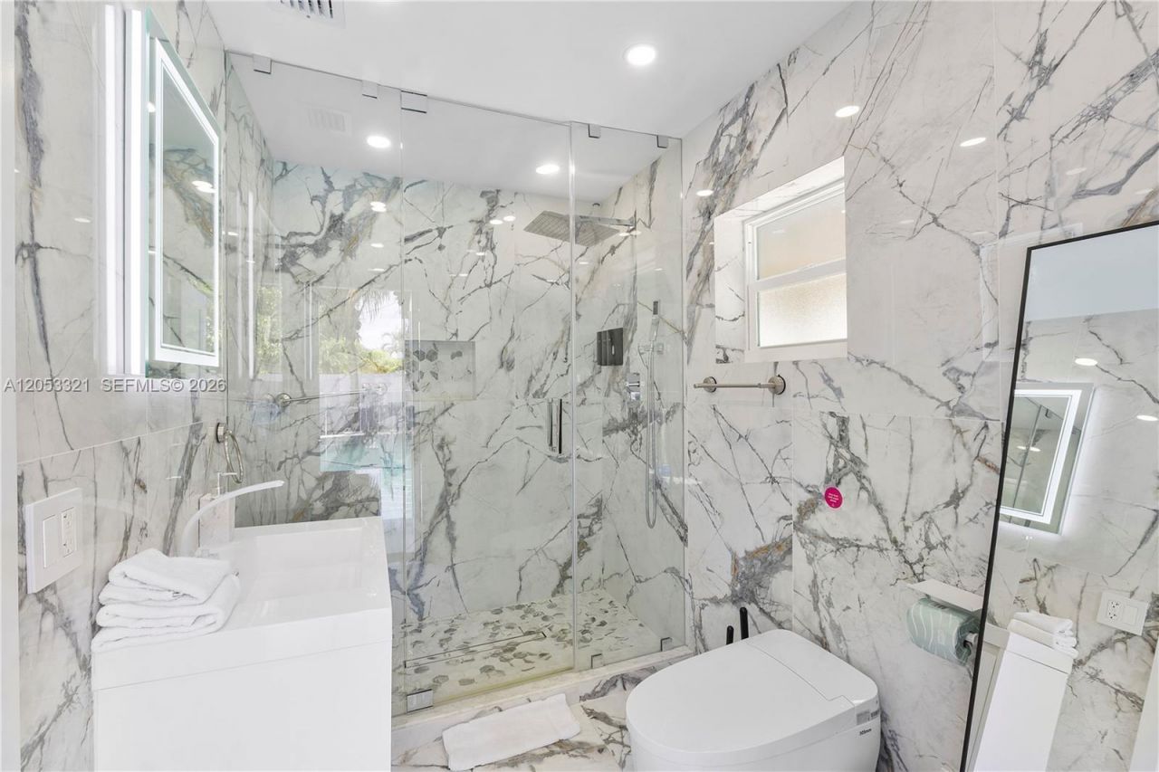 3261 Seaward Dr, Unit 3261, Lauderdale by the Sea, FL 33062 Photo