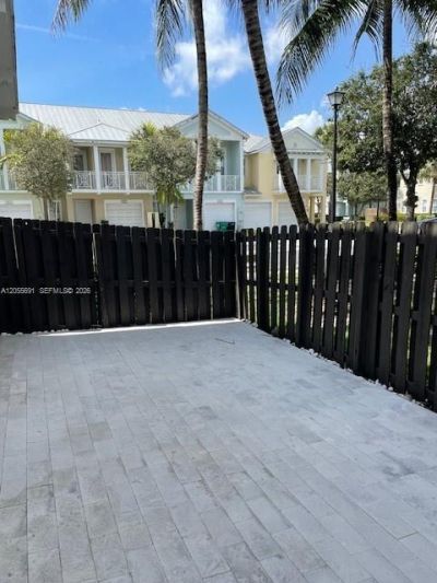 10731 NW 74th Ter , Unit ., Doral, FL 33178 Photo