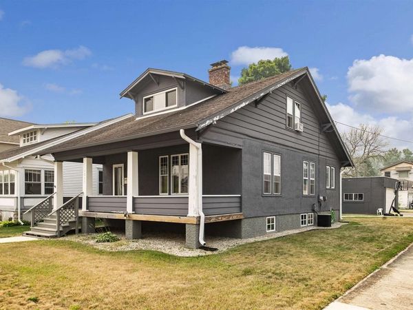 1517 16TH AVENUE, Menomonie, MI 49858