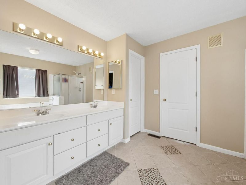 105 Stablewatch Court, Monroe, OH 45050 Photo 30