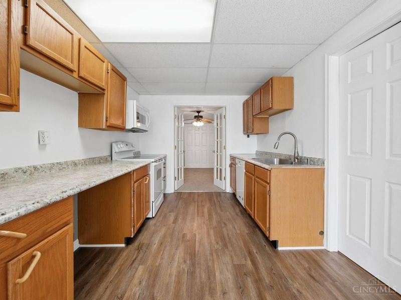 105 Stablewatch Court, Monroe, OH 45050 Photo 35
