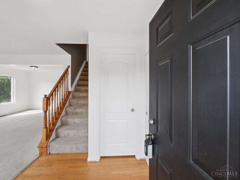 105 Stablewatch Court, Monroe, OH 45050 Photo 5