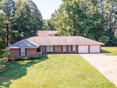 1805 Albacore Lane, Raleigh, NC 27612