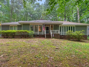 3920 Maplefield Drive, Raleigh, NC 27613