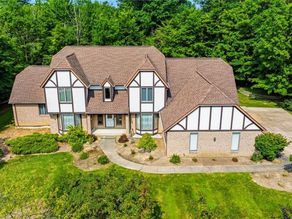 Willoughby Hills, OH 44094
