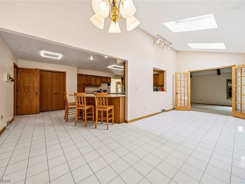 2898 Oakwood Drive, Willoughby Hills, OH 44094 Photo 13