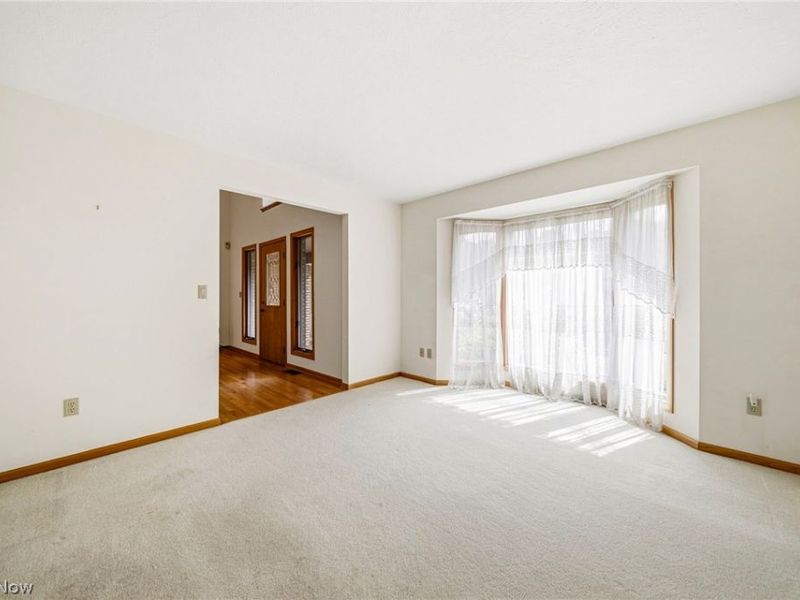 2898 Oakwood Drive, Willoughby Hills, OH 44094 Photo 15