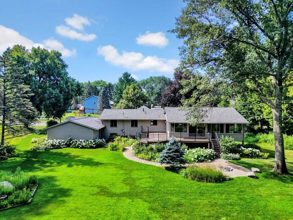 131 Marie Avenue W, West Saint Paul, MN 55118