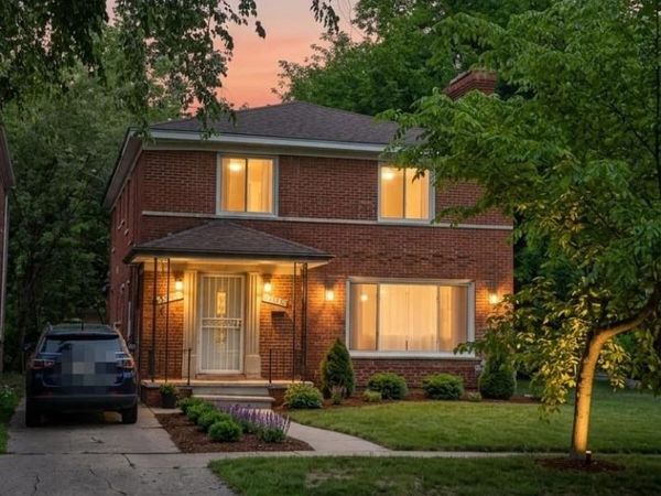 20487 Stratford Road, Detroit, MI 48221