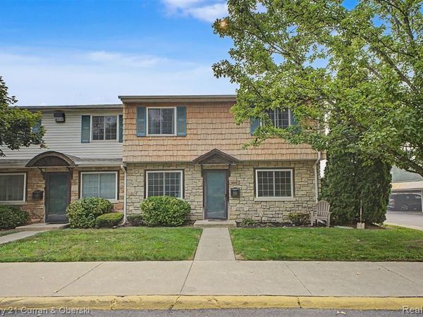 16535 Terrace Village Drive, Taylor, MI 48180