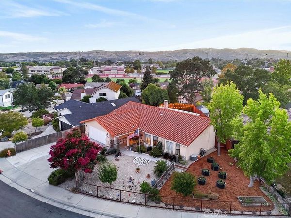 1031 Rachel , Paso Robles, CA 93446