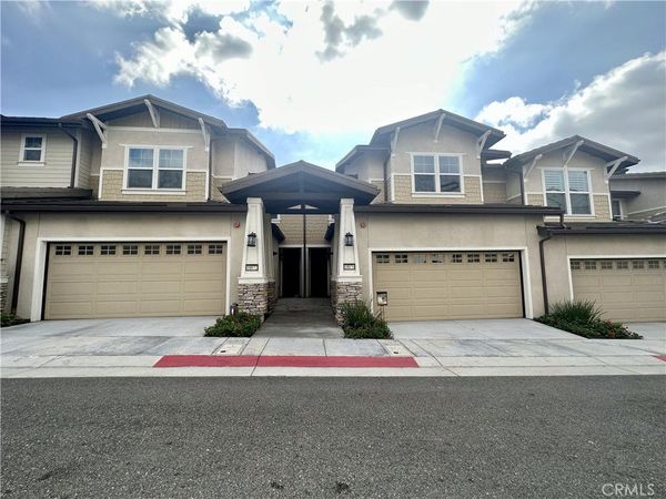18670 Clubhouse Drive , Yorba Linda, CA 92886