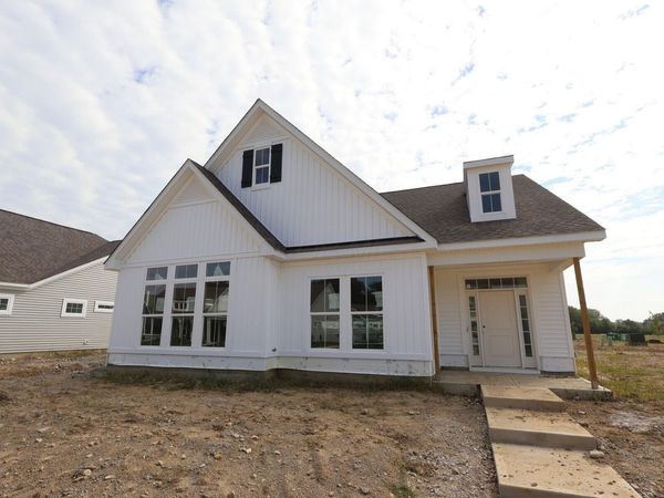 4529 Corsican Loop E, Hilliard, OH 43026