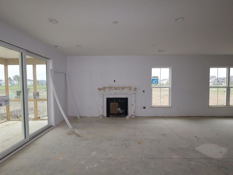 4529 Corsican Loop E, Hilliard, OH 43026 Photo 2