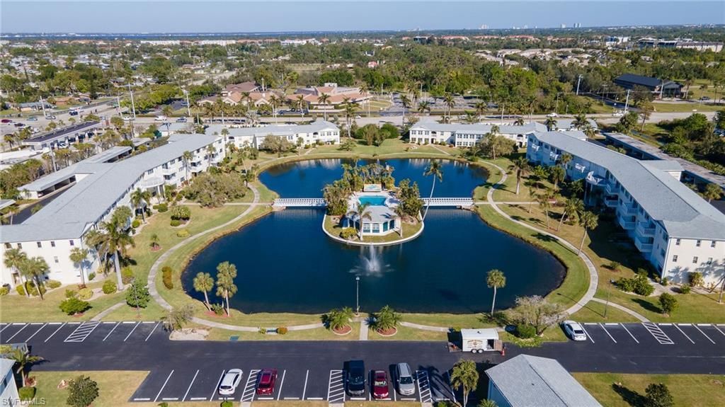 13540 Stratford Place Cir, Unit 202, Fort Myers, FL 33919 Photo