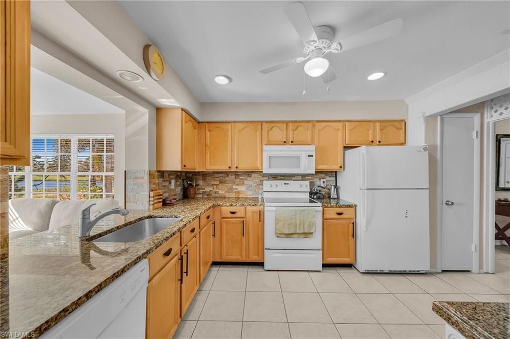 13540 Stratford Place Cir, Unit 202, Fort Myers, FL 33919 Photo