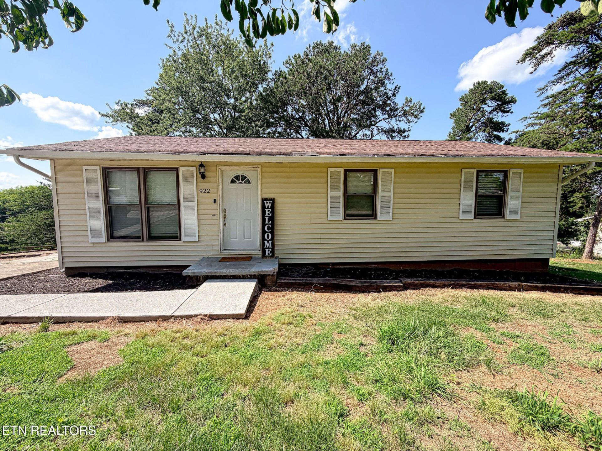 922 Pine Street St, Seymour, TN 37865 Main Photo