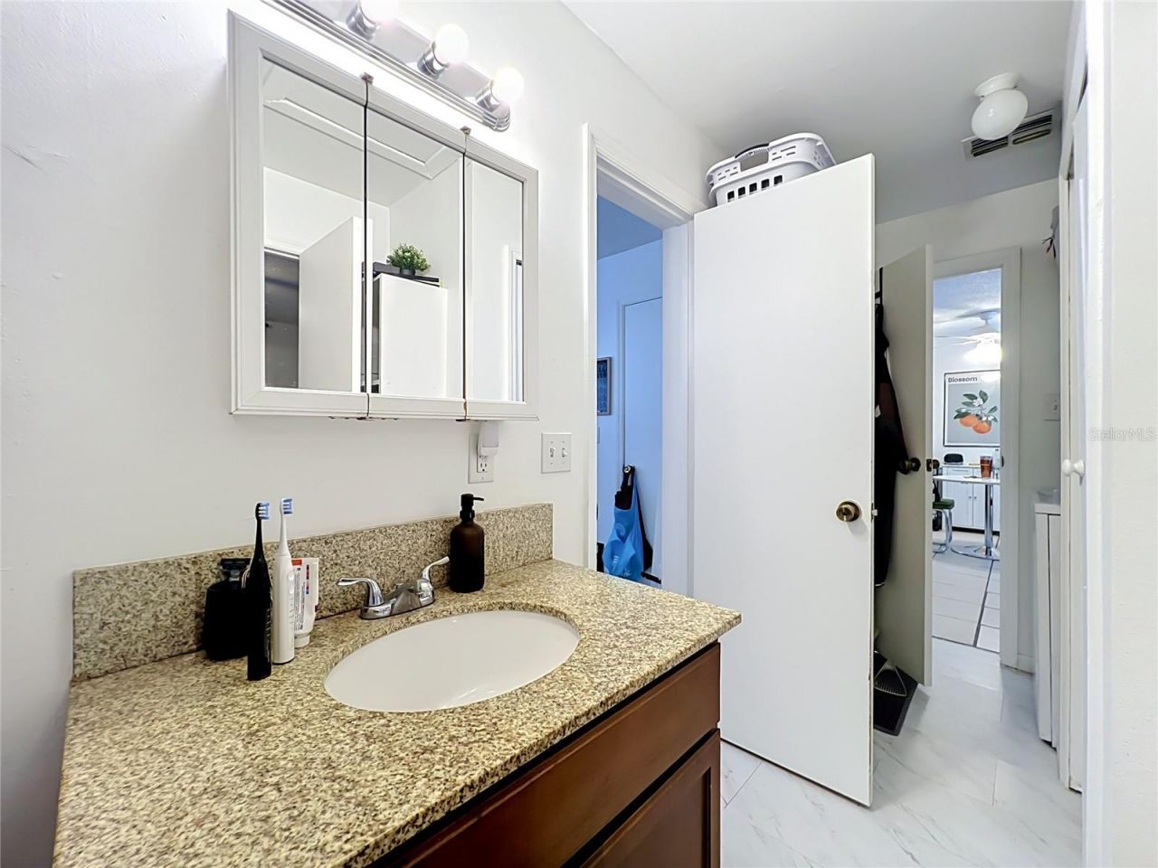 2407 Newberry Street, Unit 6, Orlando, FL 32806 Photo