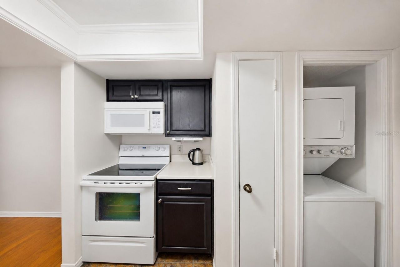 10200 Gandy Boulevard N, Unit 714, Saint Petersburg, FL 33702 Photo