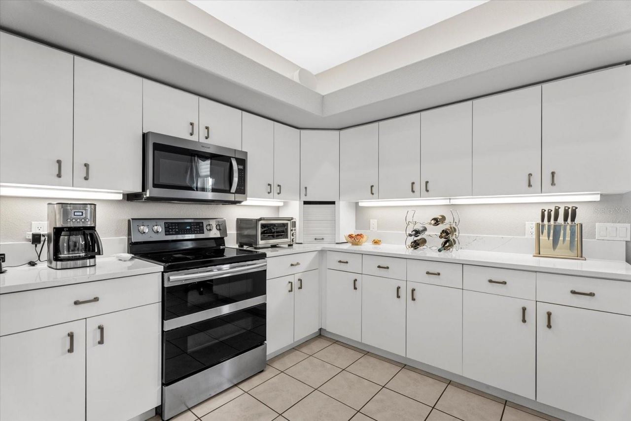 288 Venice Golf Club Drive, Venice, FL 34292 Photo