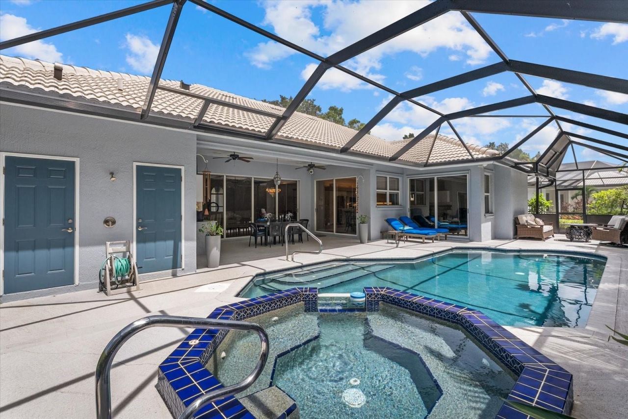 288 Venice Golf Club Drive, Venice, FL 34292 Photo