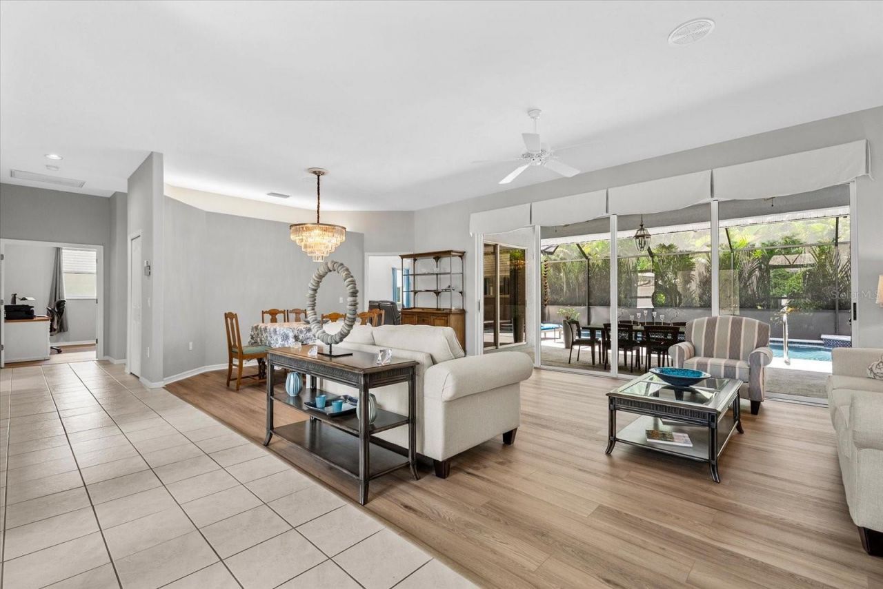 288 Venice Golf Club Drive, Venice, FL 34292 Photo