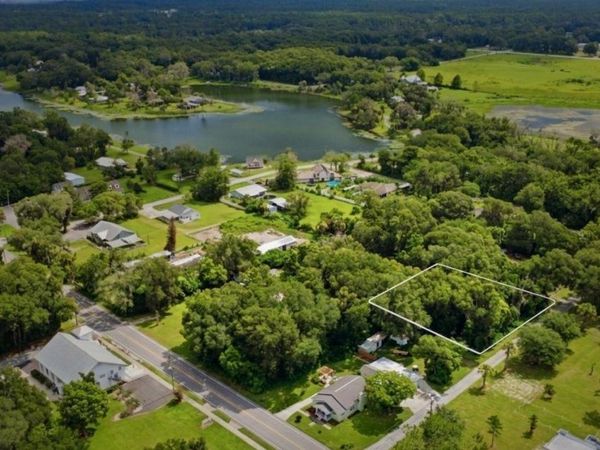S LAKEVIEW DRIVE, LAKE HELEN, FL 32744