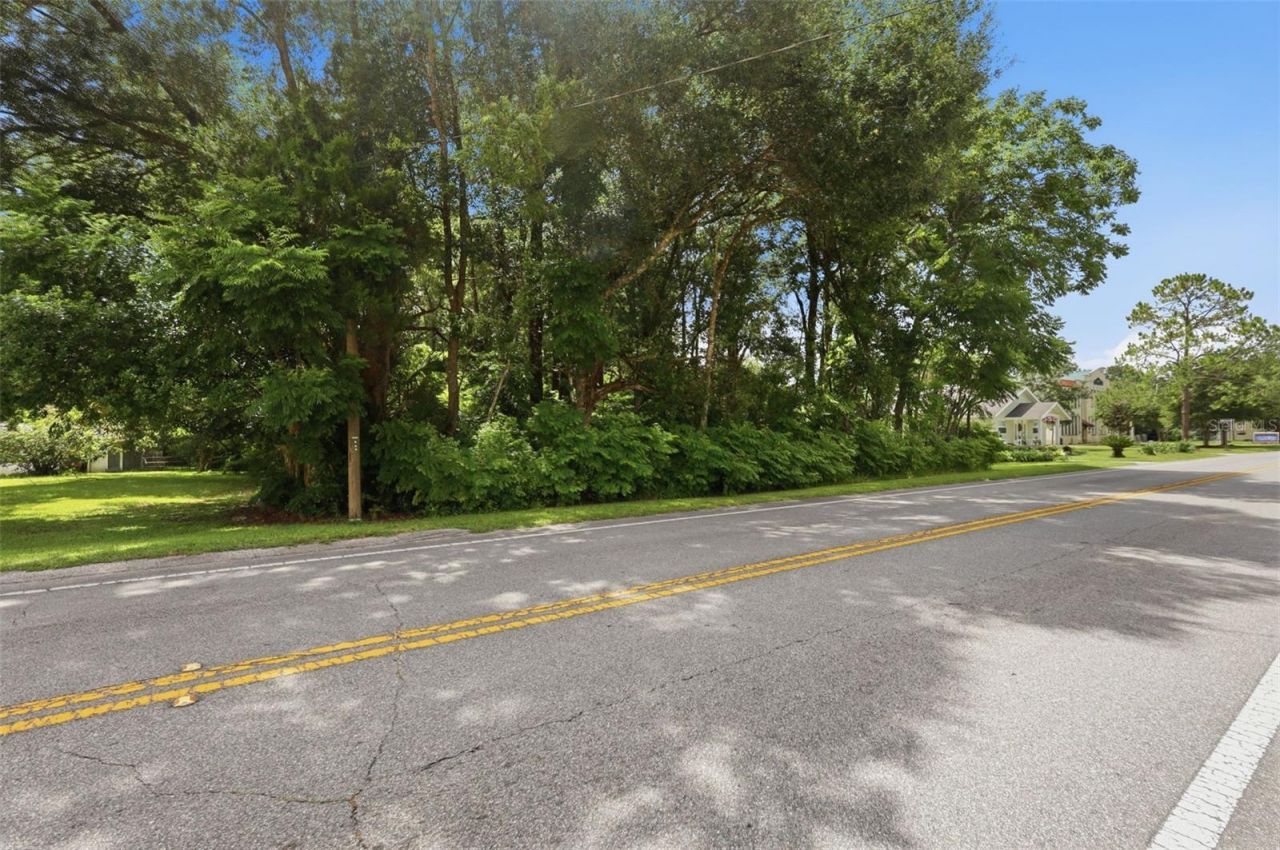 S Lakeview Drive, Lake Helen, FL 32744 Photo