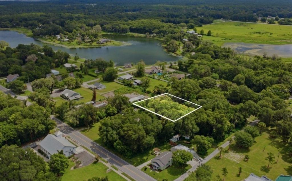 S Lakeview Drive, Lake Helen, FL 32744 Photo