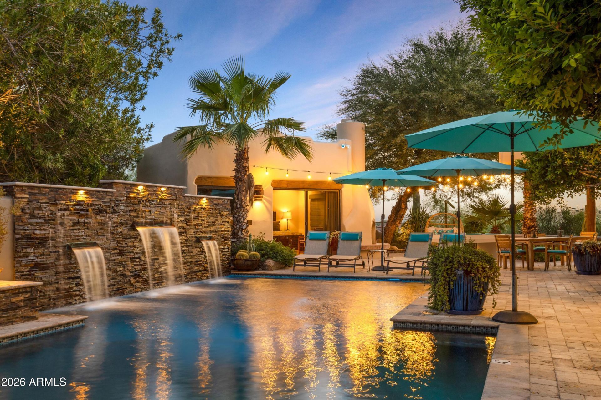 7127 N 23RD Place N, Phoenix, AZ 85020