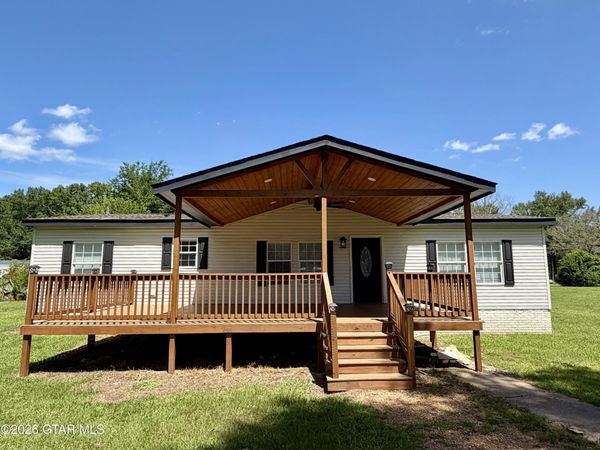 360 Priscella Circle, Columbus, MS 39705