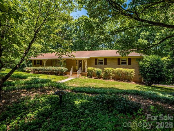 3712 Brookwood Road , Charlotte, NC 28215