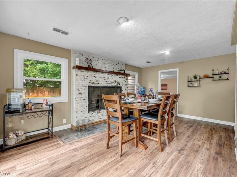 5950 Louis Drive, North Olmsted, OH 44070 Photo 14