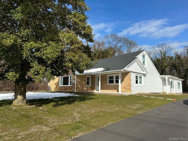 125 W Main Street , Kings Park, NY 11754