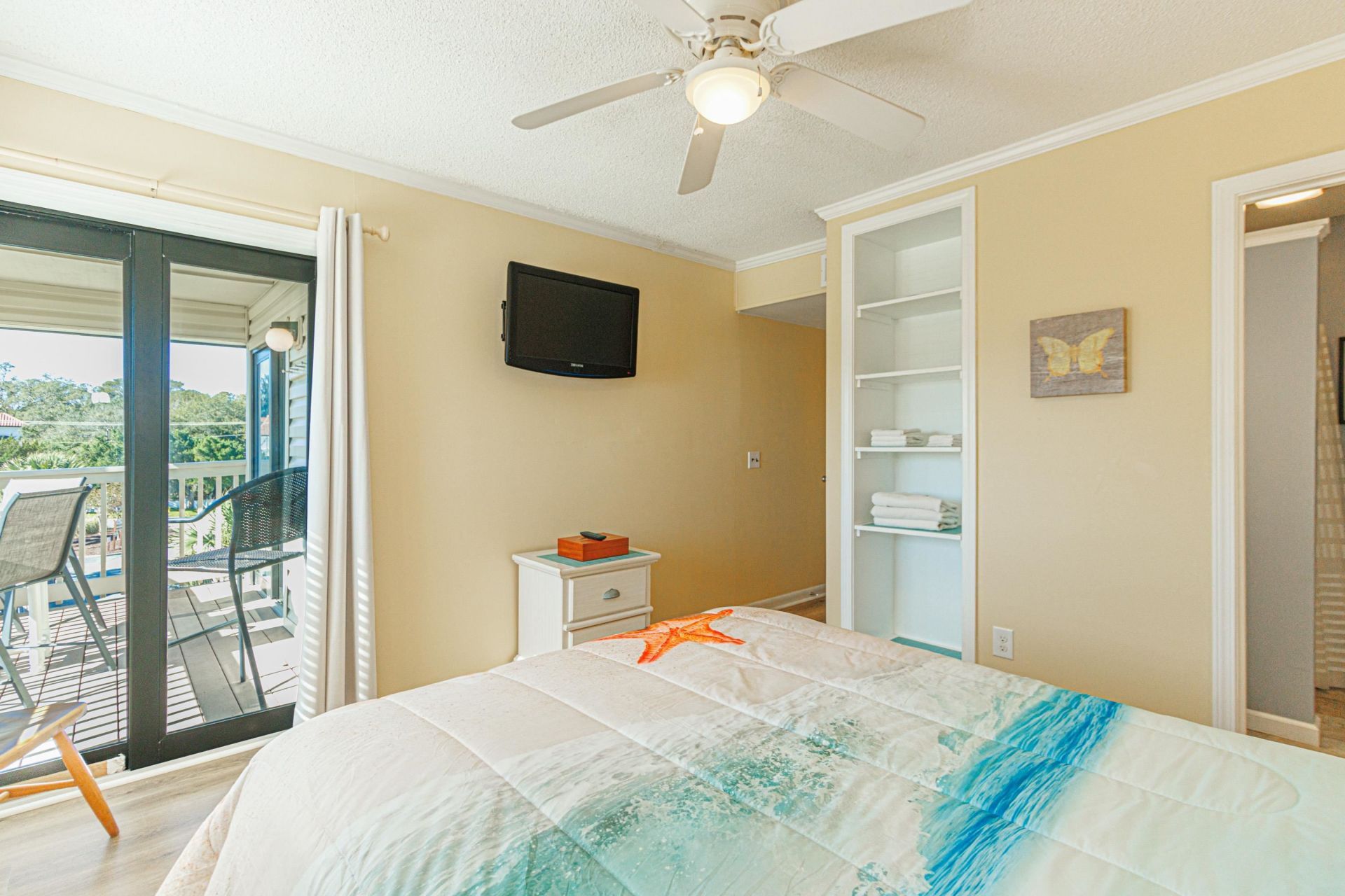 5601 N Ocean Blvd.  Photo 17