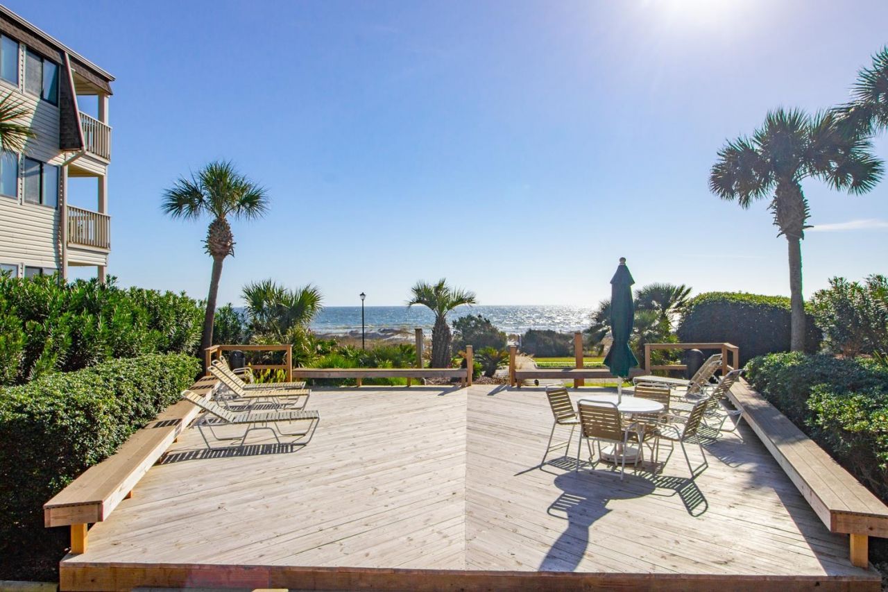 5601 N Ocean Blvd.  Photo 32