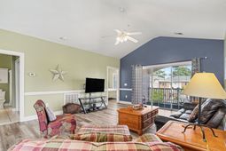 4878 Dahlia Ct.  photo 4