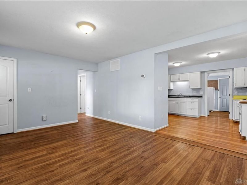 5075 Pensacola Boulevard, Moraine, OH 45439 Photo 20