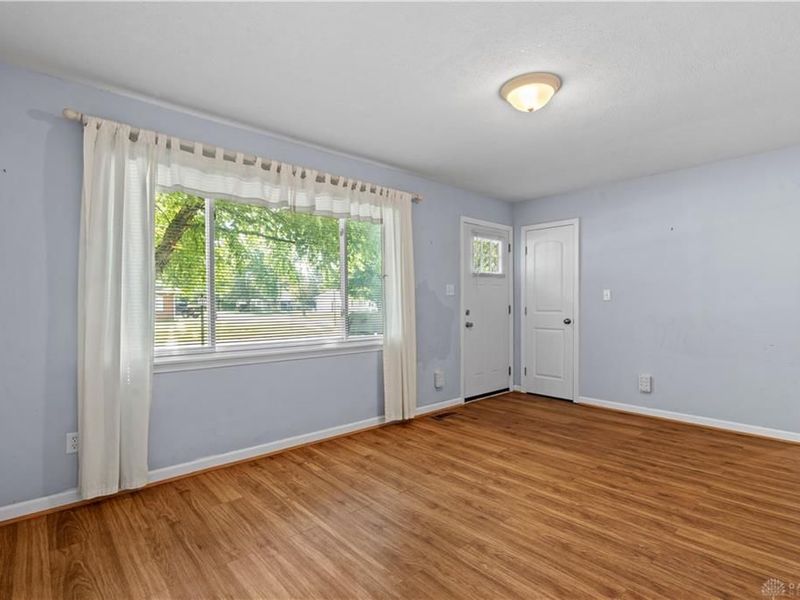 5075 Pensacola Boulevard, Moraine, OH 45439 Photo 21
