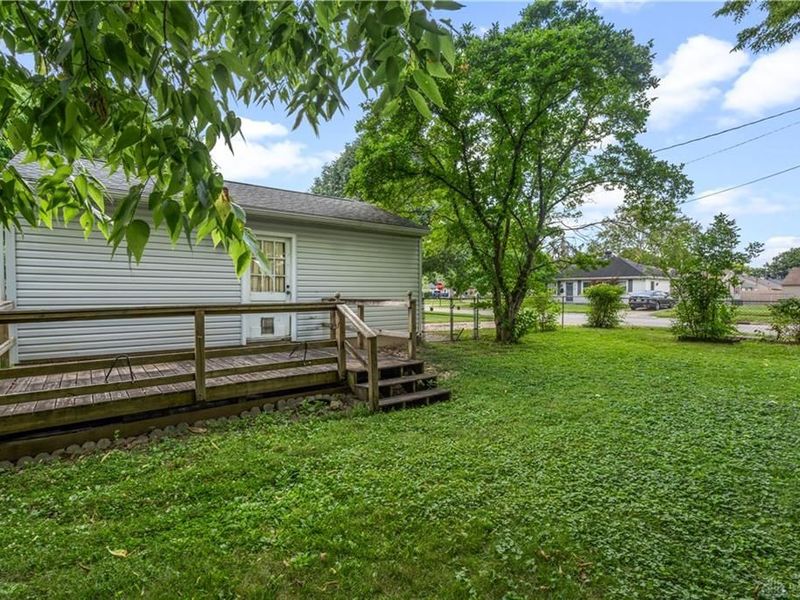 5075 Pensacola Boulevard, Moraine, OH 45439 Photo 3
