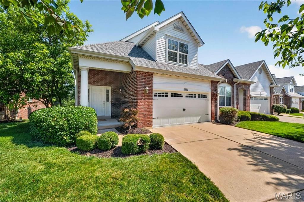 8931 Hilltop Manor Drive , Saint Louis, MO 63132 Main Photo