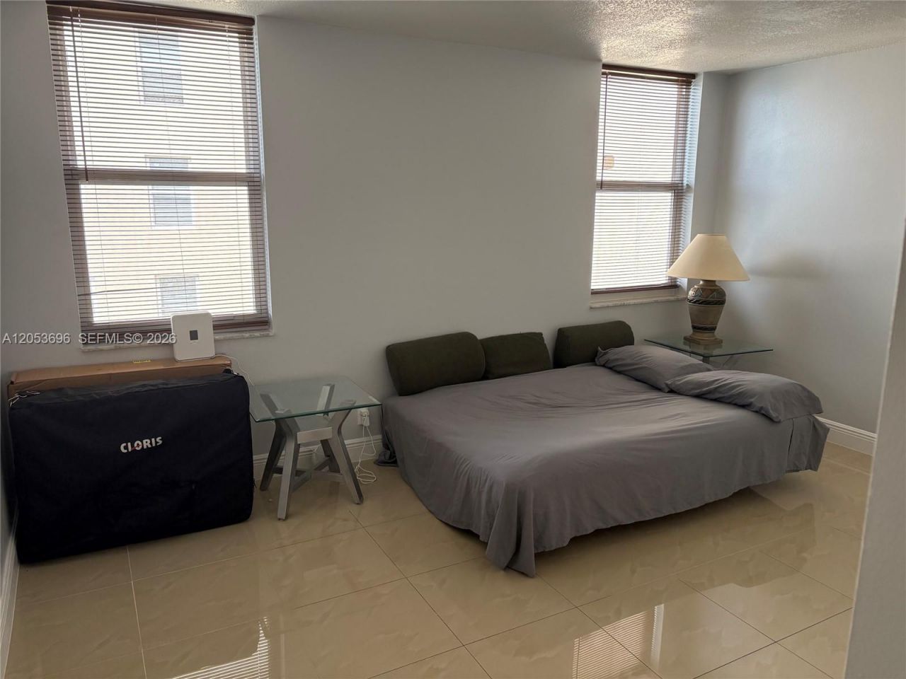 427 Golden Isles Dr , Unit 10D, Hallandale Beach, FL 33009 Photo