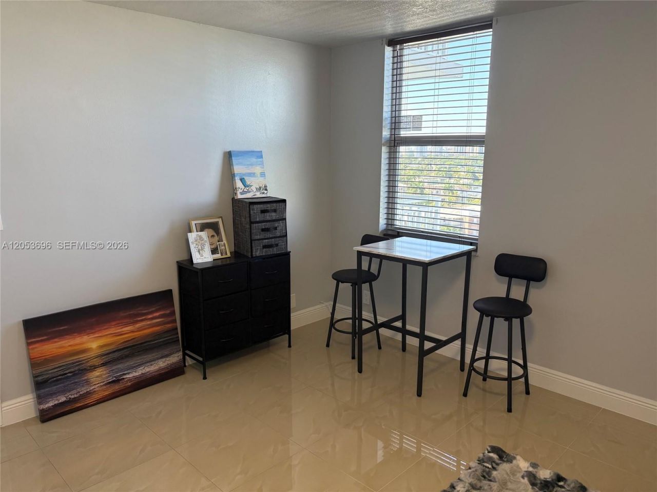 427 Golden Isles Dr , Unit 10D, Hallandale Beach, FL 33009 Photo