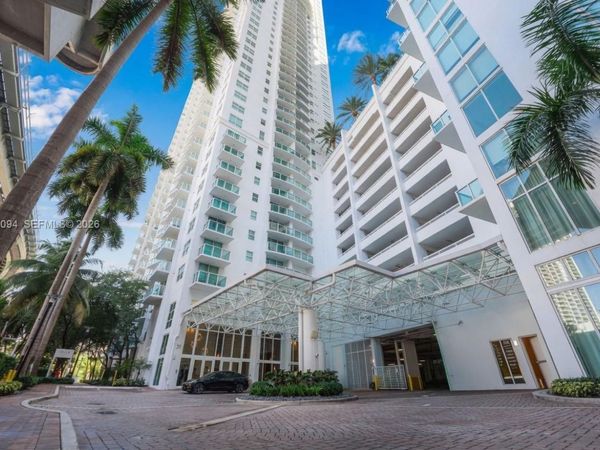 31 SE 5th St , Unit 3712, Miami, FL 33131