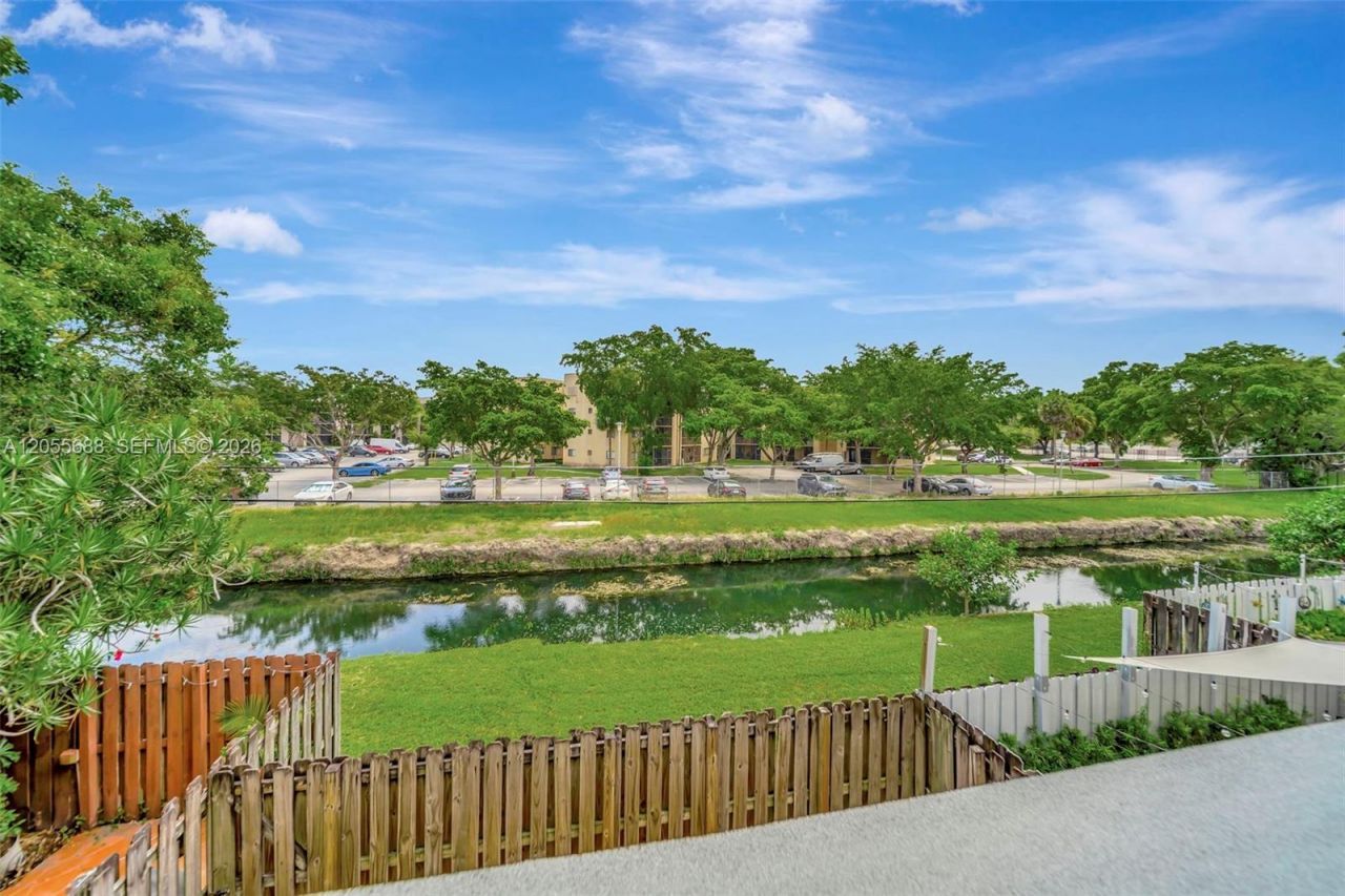 8769 SW 137th Ave, Unit 8769, Miami, FL 33183 Photo