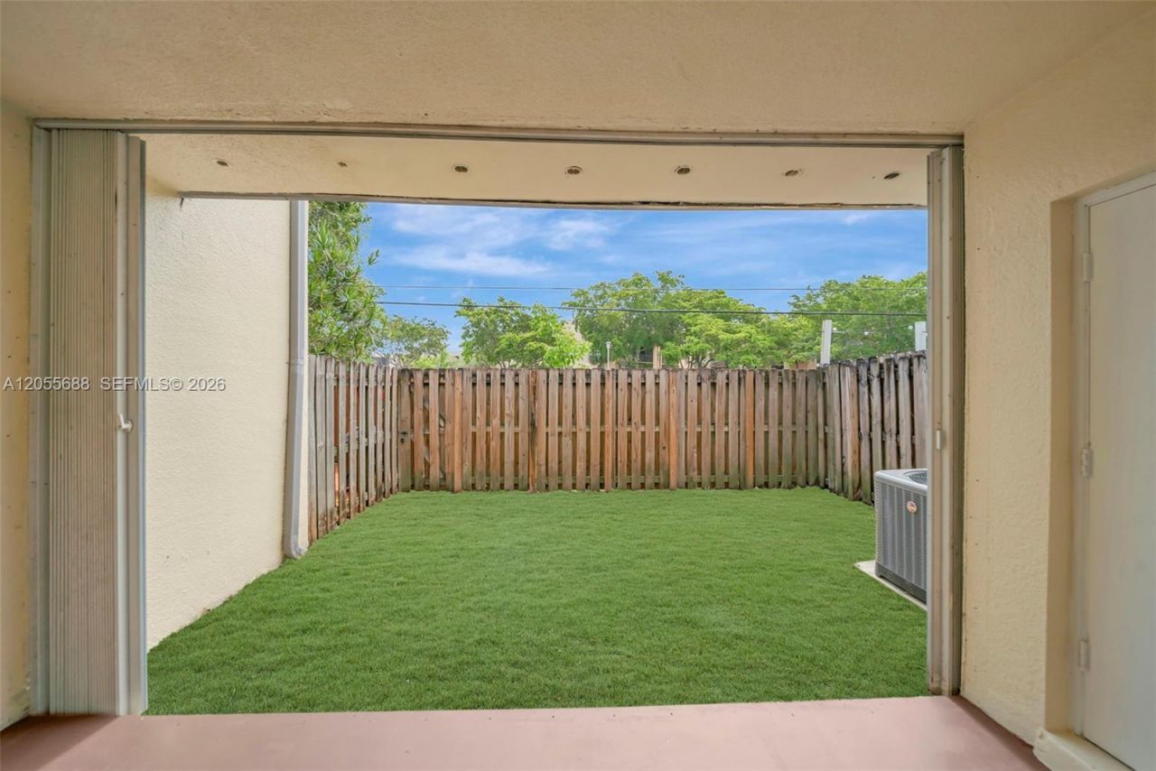 8769 SW 137th Ave, Unit 8769, Miami, FL 33183 Photo