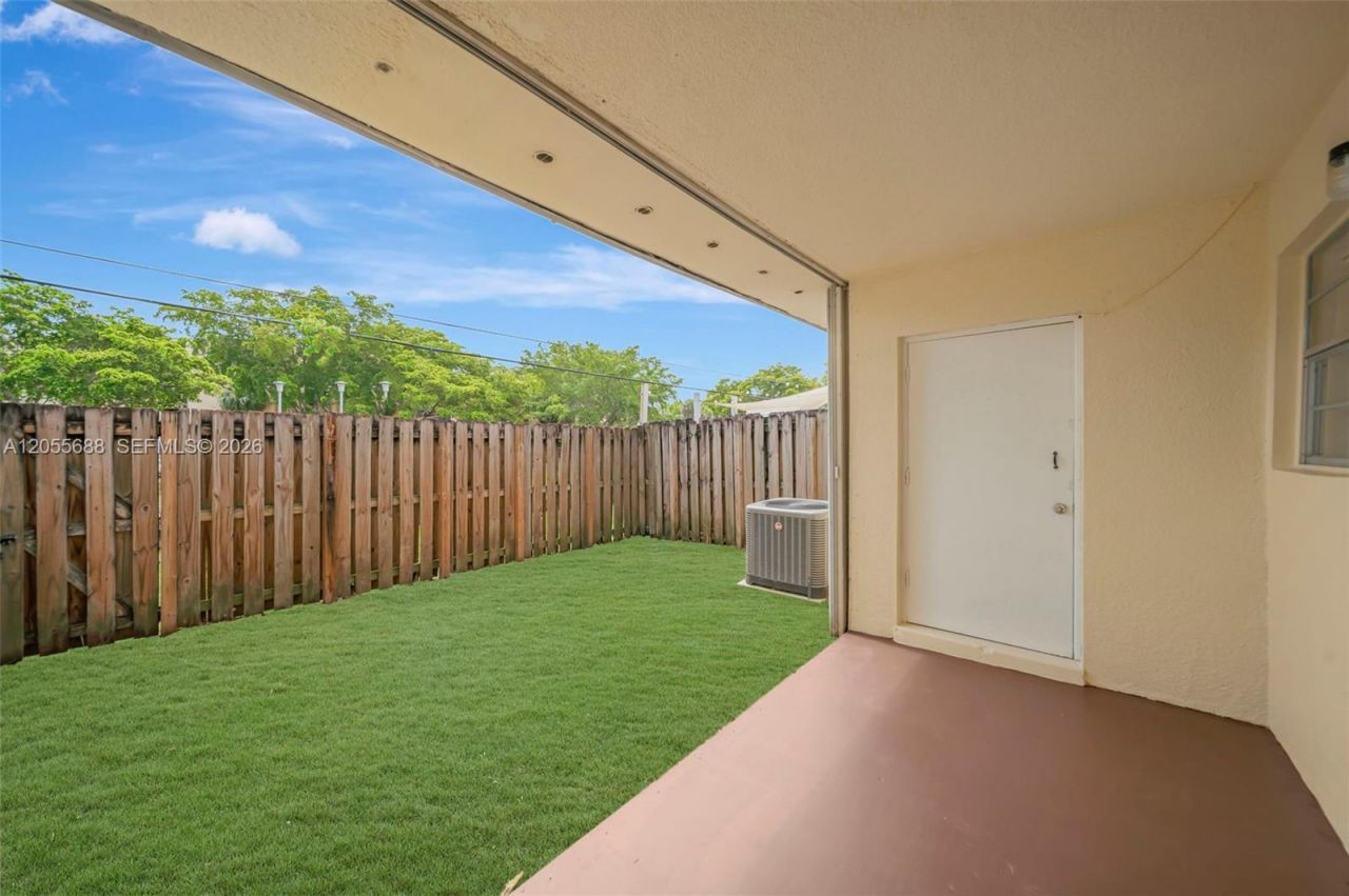 8769 SW 137th Ave, Unit 8769, Miami, FL 33183 Photo
