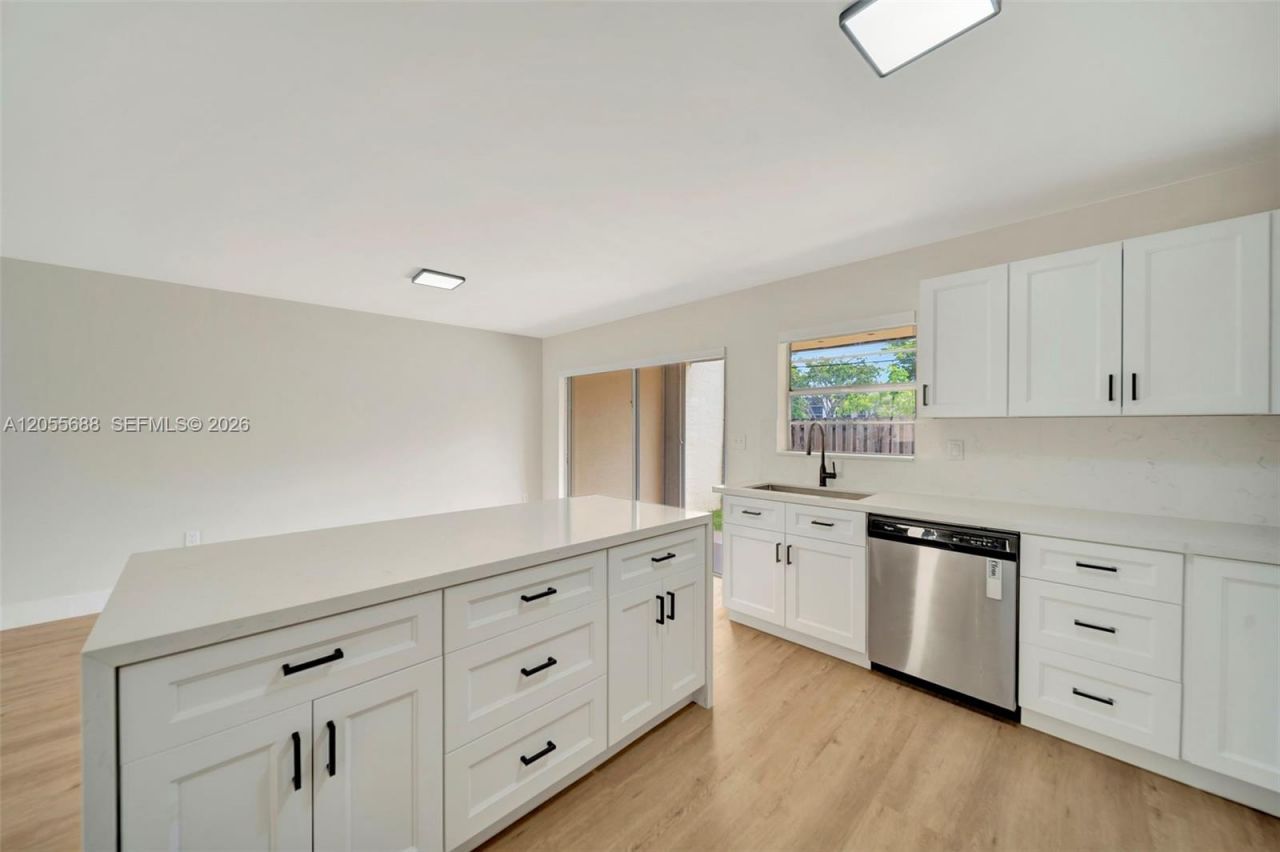 8769 SW 137th Ave, Unit 8769, Miami, FL 33183 Photo