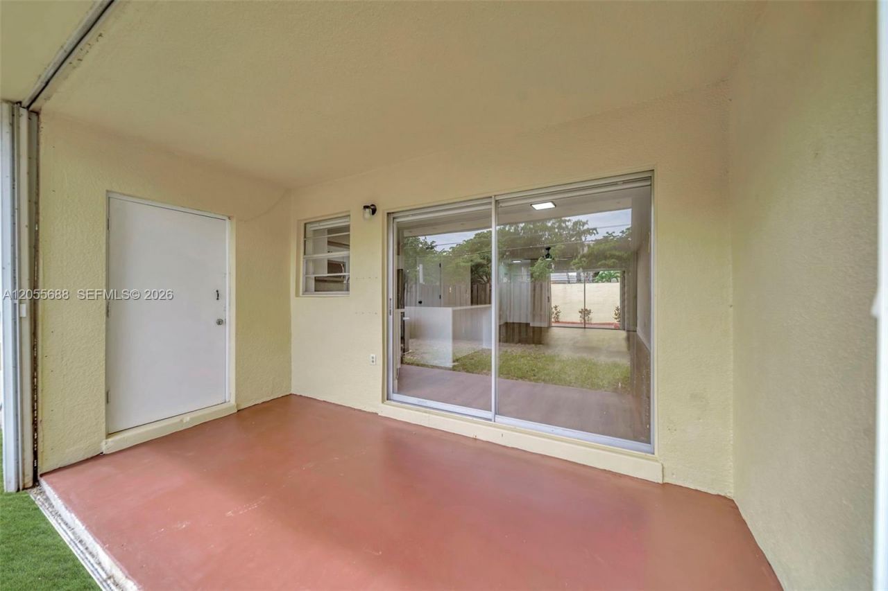 8769 SW 137th Ave, Unit 8769, Miami, FL 33183 Photo
