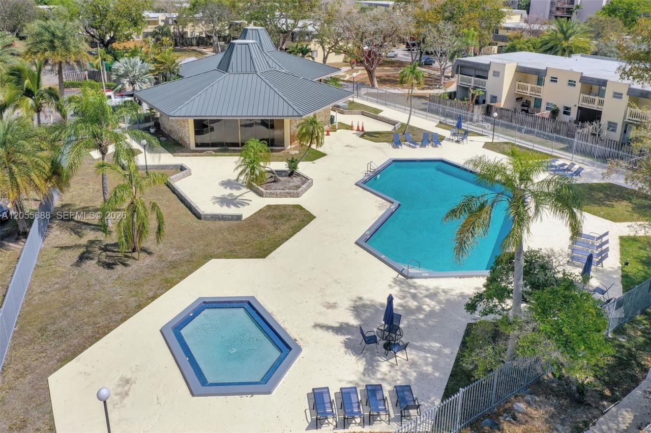 8769 SW 137th Ave, Unit 8769, Miami, FL 33183 Photo